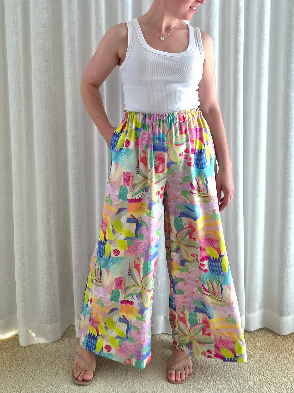 Sol Women's Pants Sewing Pattern